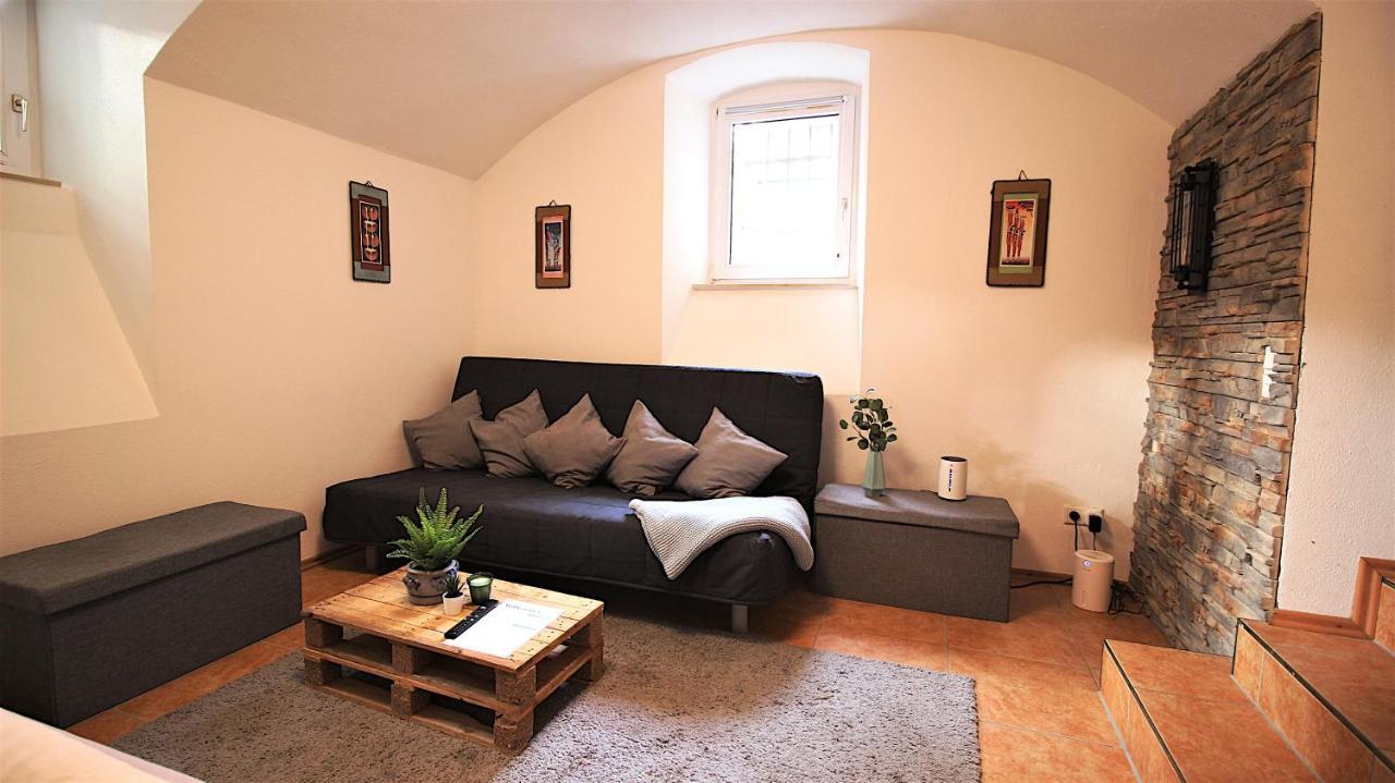 Xxx Fully Equipped Apartment Near Main Station! Wurzburgo Exterior foto