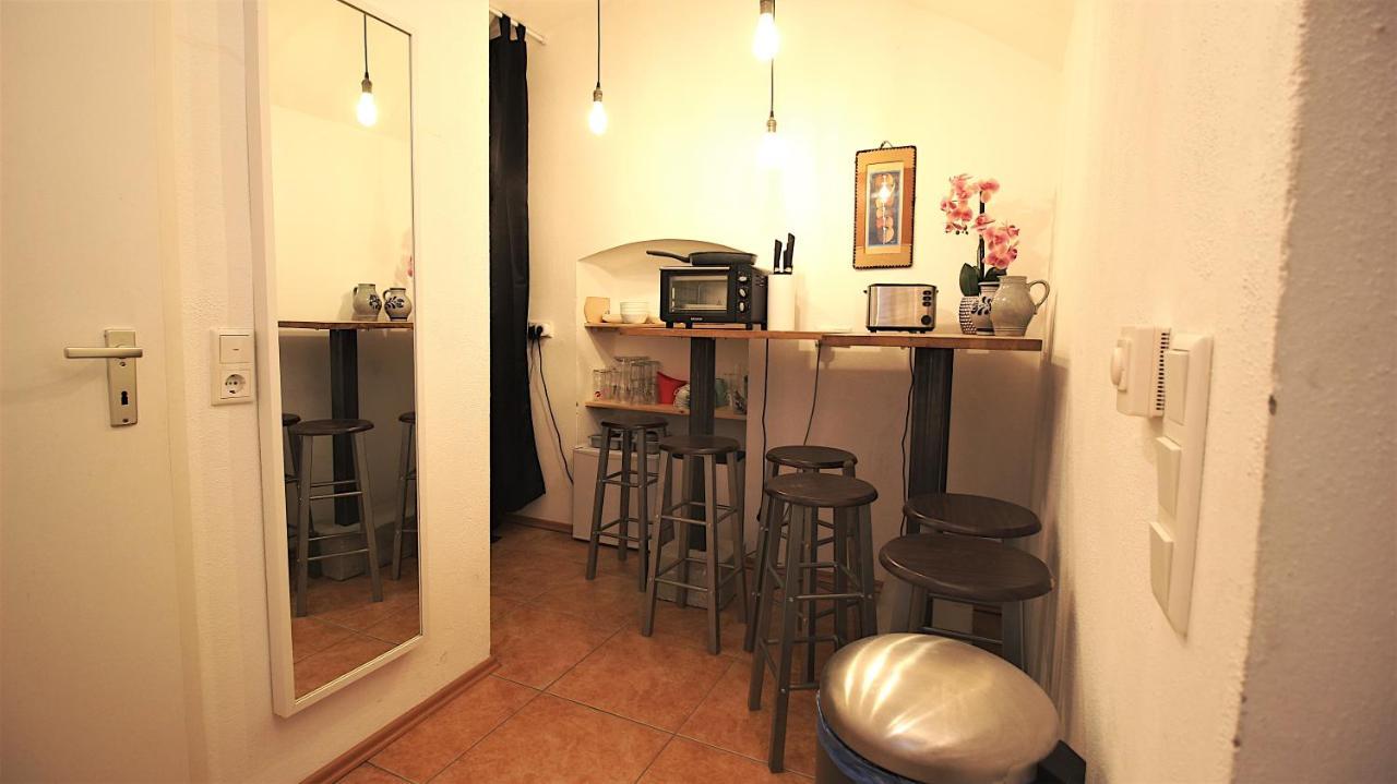 Xxx Fully Equipped Apartment Near Main Station! Wurzburgo Exterior foto