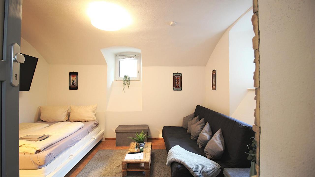 Xxx Fully Equipped Apartment Near Main Station! Wurzburgo Exterior foto